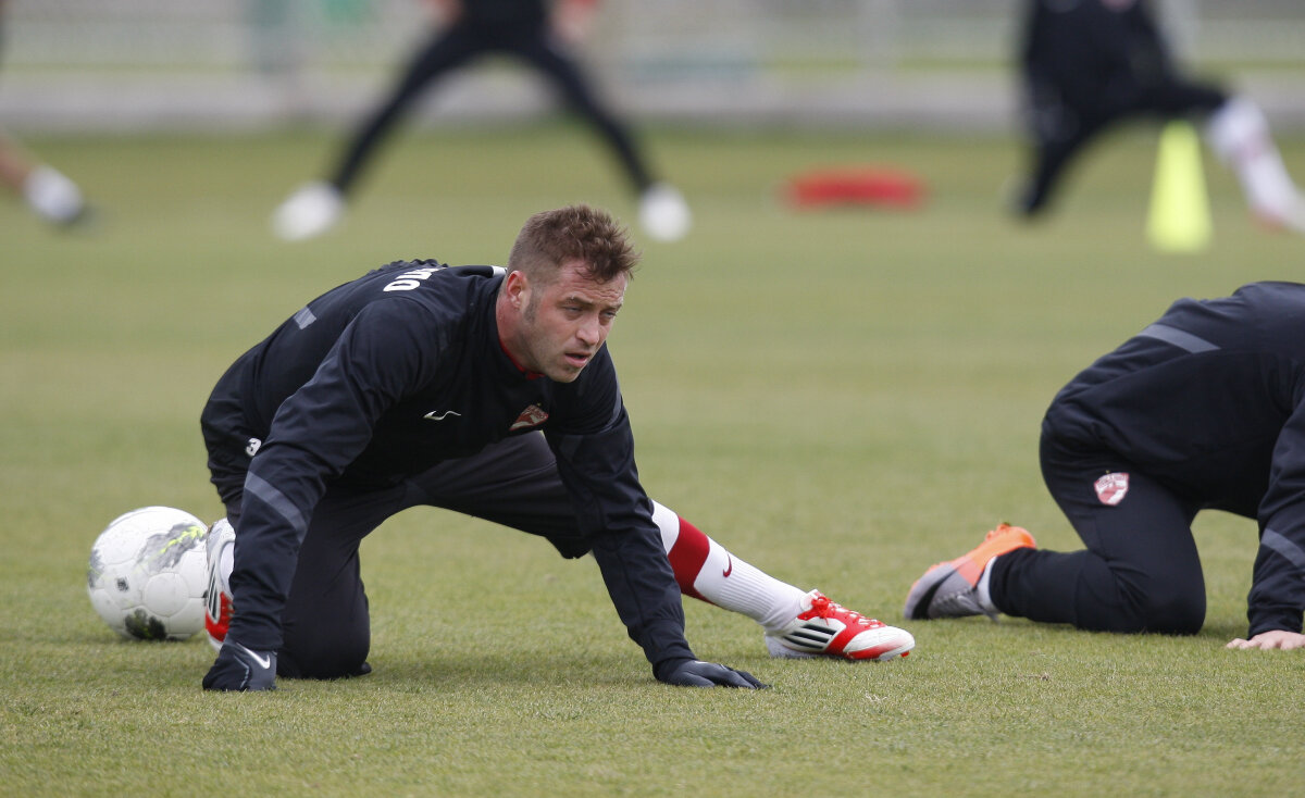 FOTO Pulhac are un sfat pentru Steaua: "Dacă vrea să-şi schimbe faţa, să-şi pună mască" :)