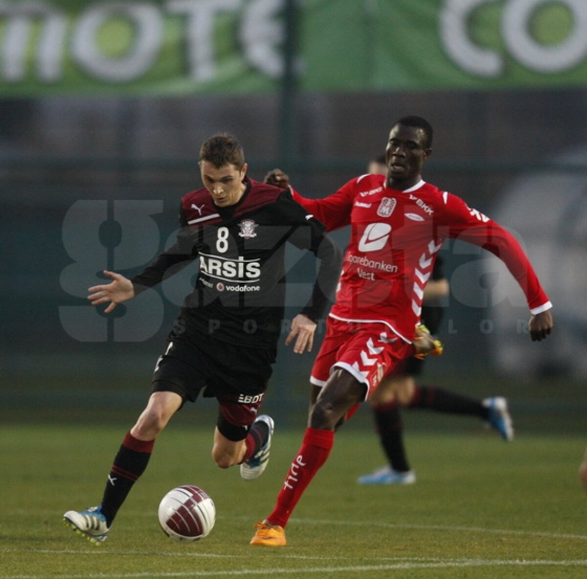 FOTO & VIDEO » Giuleştenii s-au antrenat pentru spectacol. Rapid - Brann Bergen 2-1