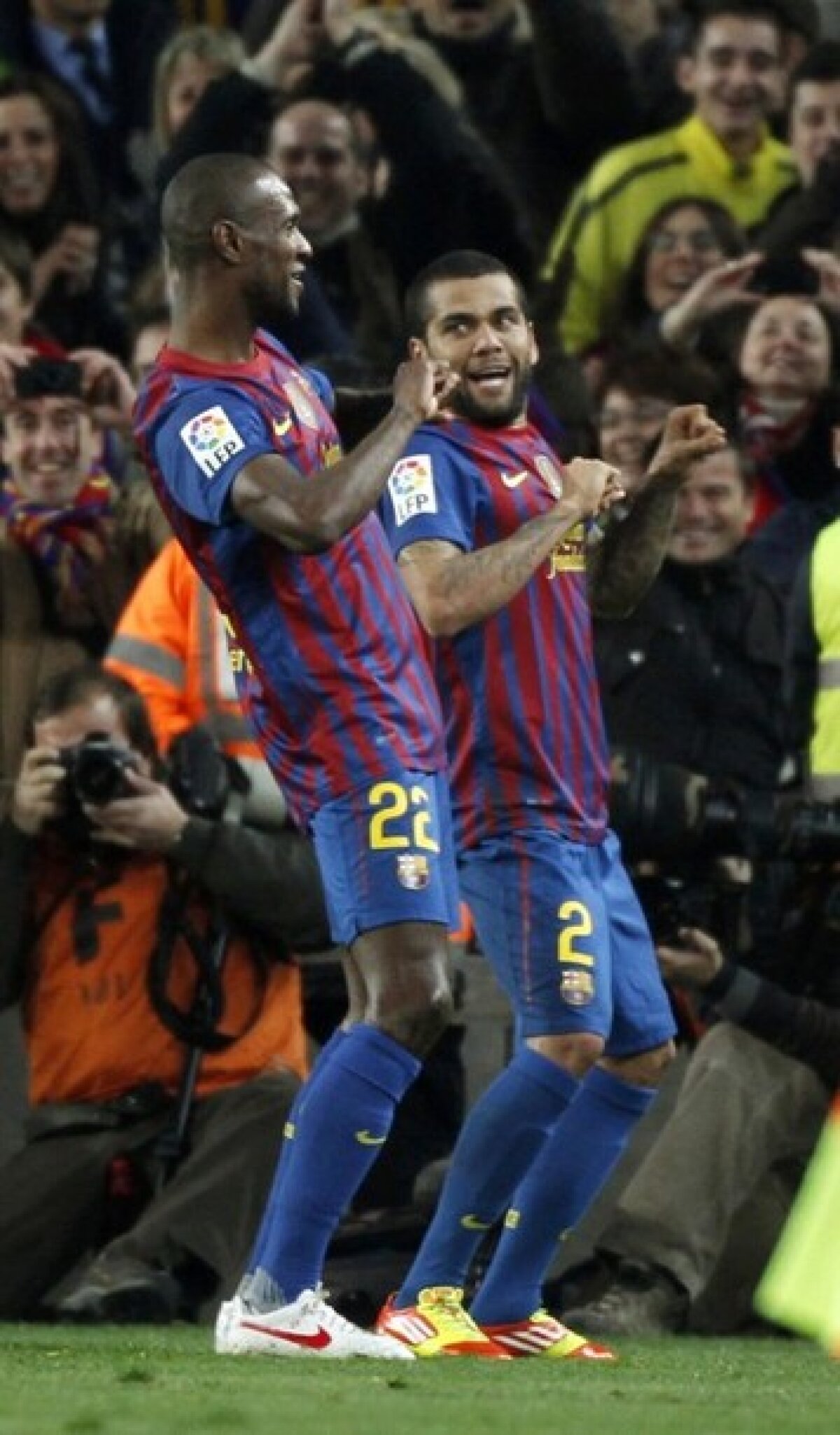 VIDEO » RĂZBUNAREA LUI JOSE SE AMÎNĂ. Barca - Real 2-2 şi catalanii sînt în semifinale