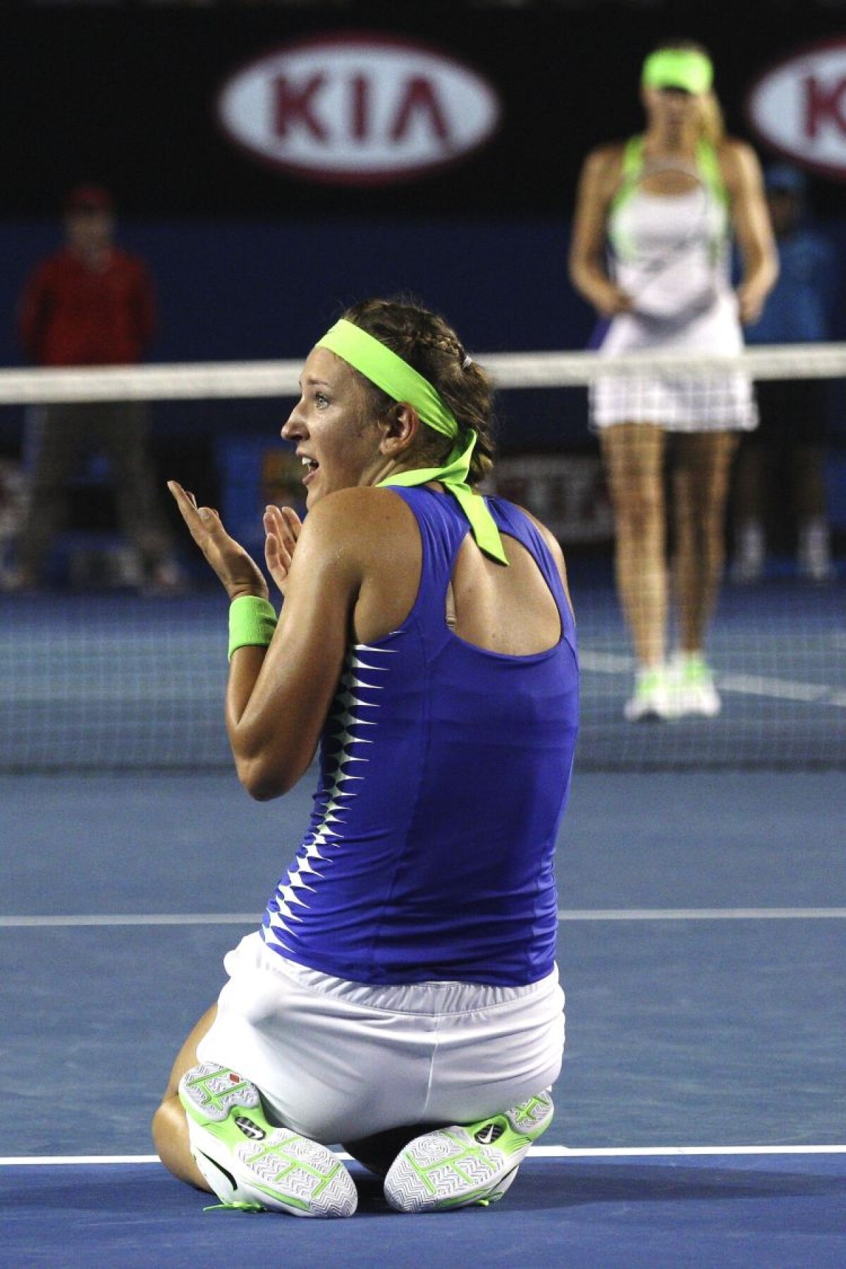 Azarenka a spulberat-o pe Şarapova şi a cîştigat Australian Open » Regina Victoria