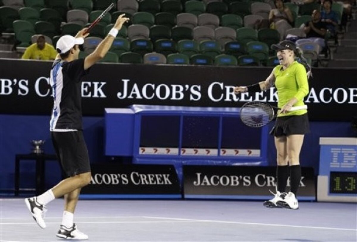 Galerie foto » Horia Tecău şi Bethanie Mattek-Sands sînt campioni la Australian Open!!!