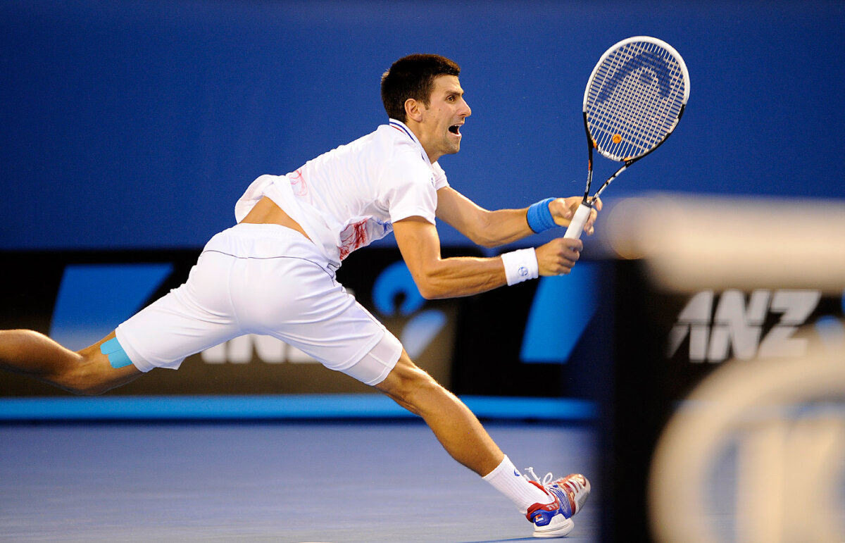 Novak Djokovici îl frînge pe Rafael Nadal în cel mai lung meci din istoria Australian Open! 5-7, 6-4, 6-2, 6-7 (5), 7-5