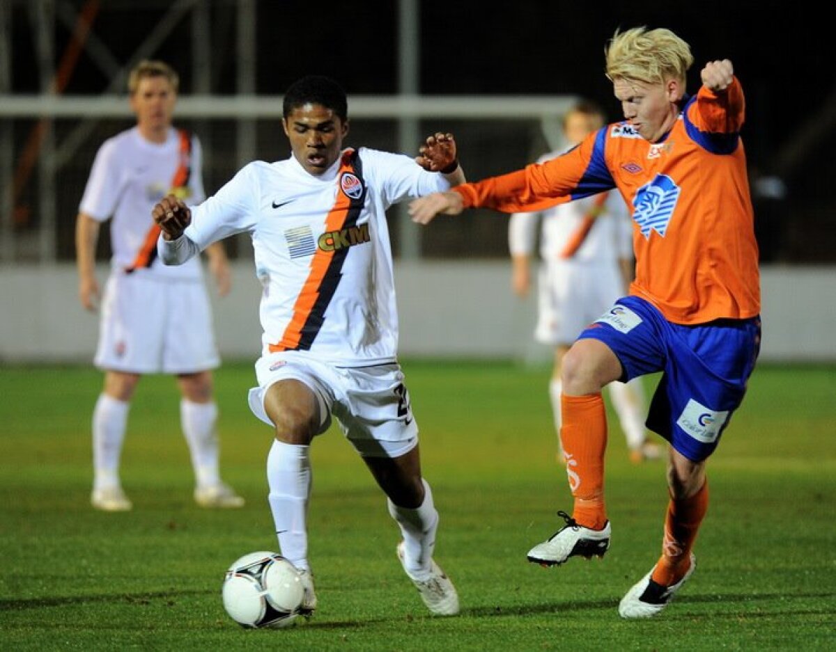 FOTO & VIDEO » Fără Mircea Lucescu, Şahtior a cîştigat primul meci la Copa del Sol