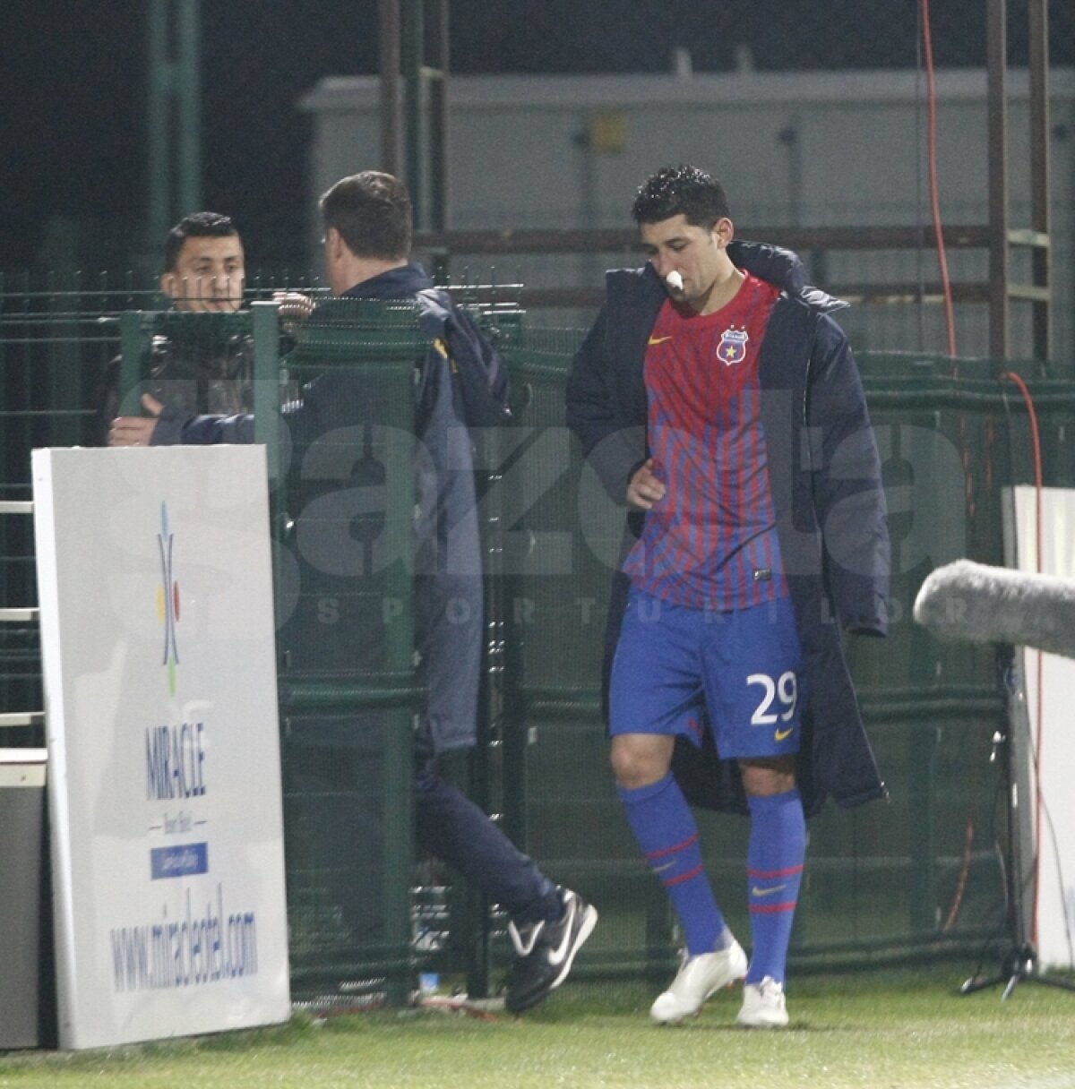 FOTO » Steaua pierde primul meci în 2012, 2-3 cu Mlada Boleslav
