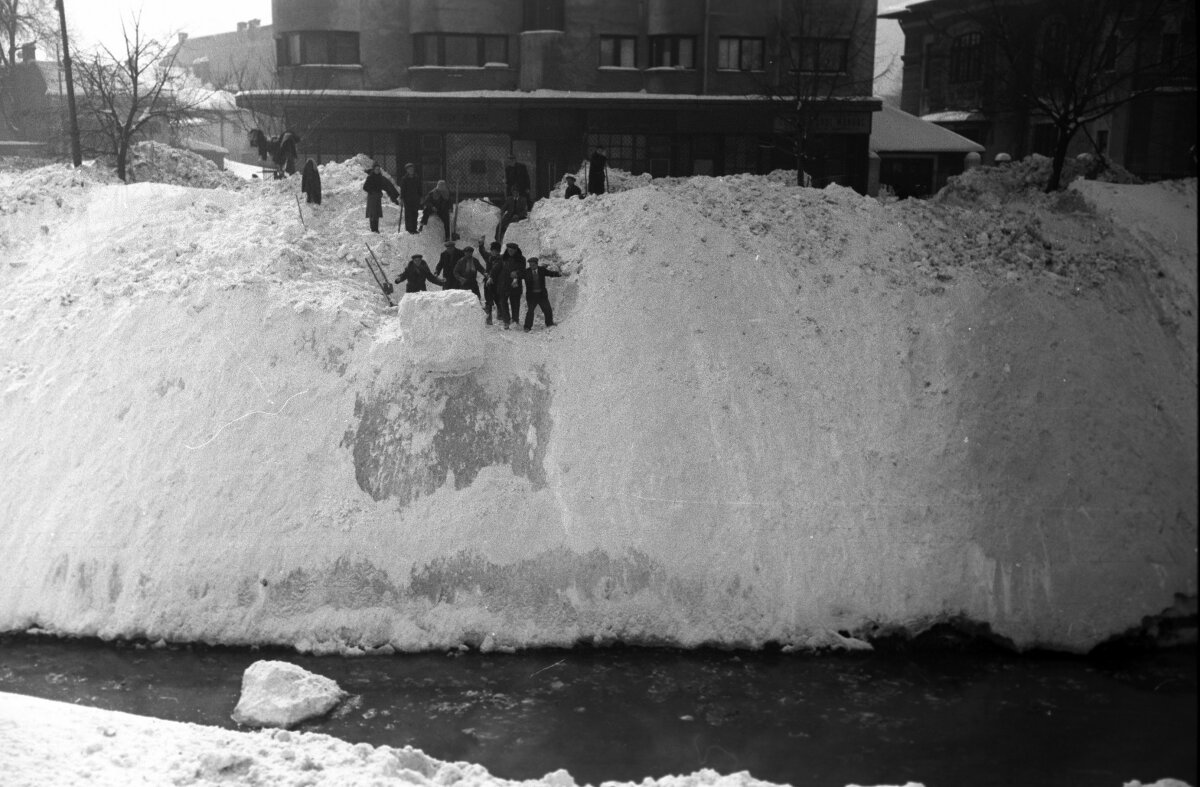 Mărturii despre acţiunile sportivilor din timpul ”Marelui Viscol”: ”Au înfruntat furia vîntului şi nămeţii”