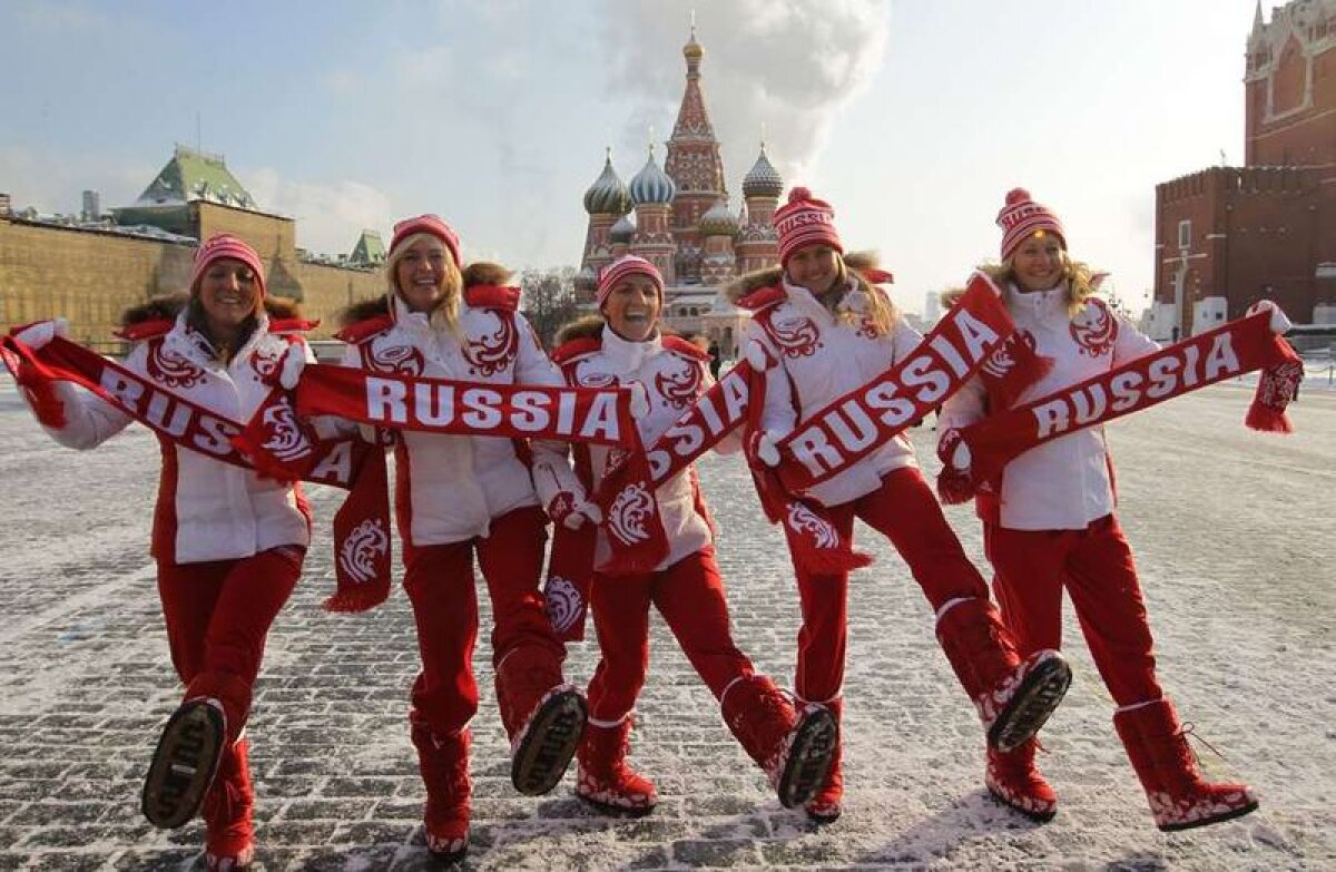 GALERIE FOTO Şarapova a animat Moscova: irezistibilă pînă şi-n Piaţa Roşie