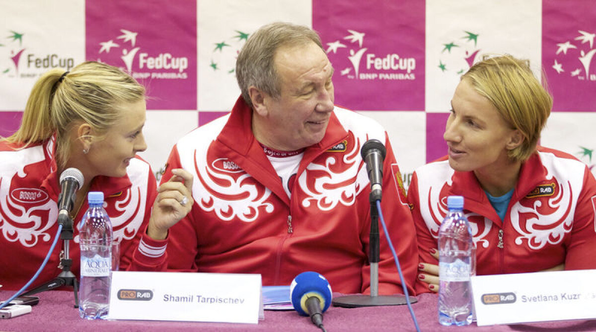 GALERIE FOTO Şarapova a animat Moscova: irezistibilă pînă şi-n Piaţa Roşie