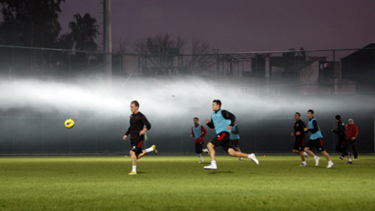 La promoţie » Dinamo caută fundaş stînga gratis şi bun, dacă se poate