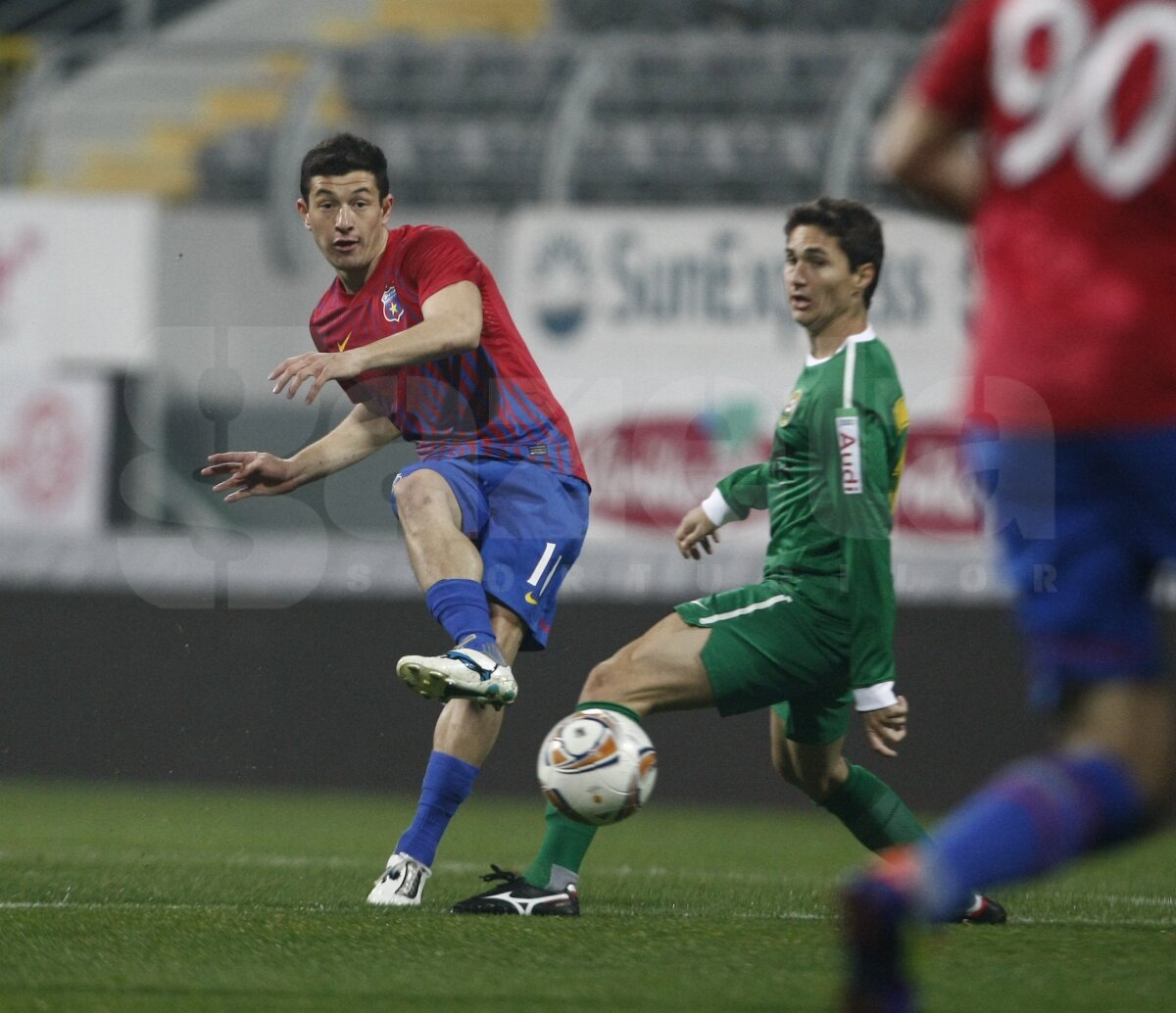 Steaua a trecut testul Kuban » "Roş-albaştrii" au surclasat echipa lui Dan Petrescu, scor 3-0