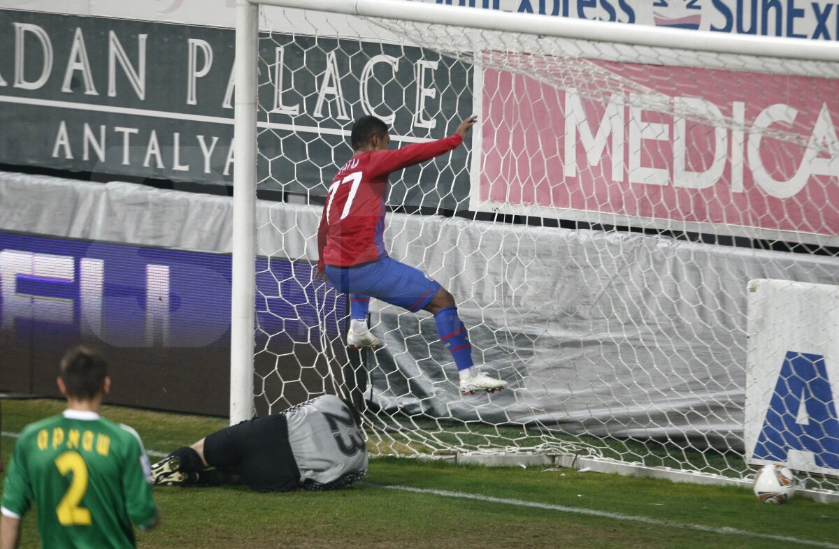 Steaua a trecut testul Kuban » "Roş-albaştrii" au surclasat echipa lui Dan Petrescu, scor 3-0