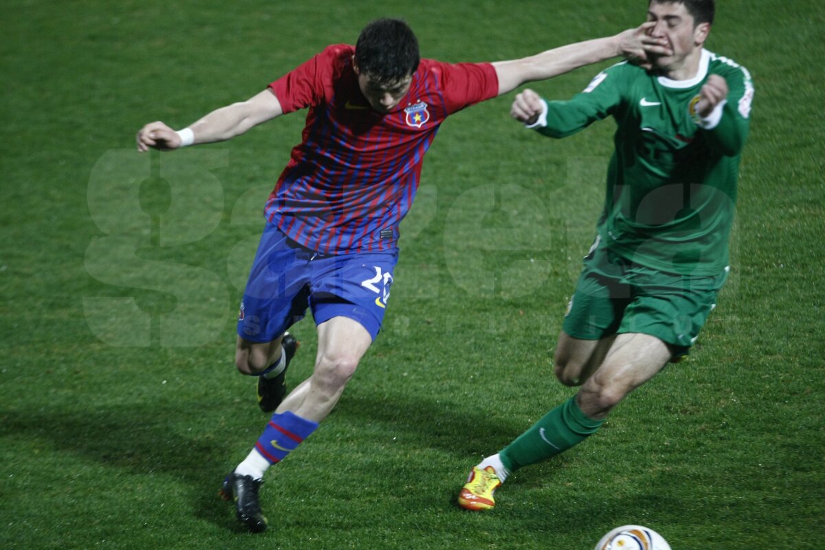 Steaua a trecut testul Kuban » "Roş-albaştrii" au surclasat echipa lui Dan Petrescu, scor 3-0