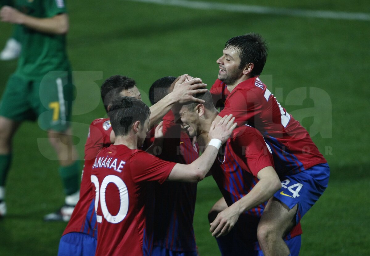 Steaua a trecut testul Kuban » "Roş-albaştrii" au surclasat echipa lui Dan Petrescu, scor 3-0