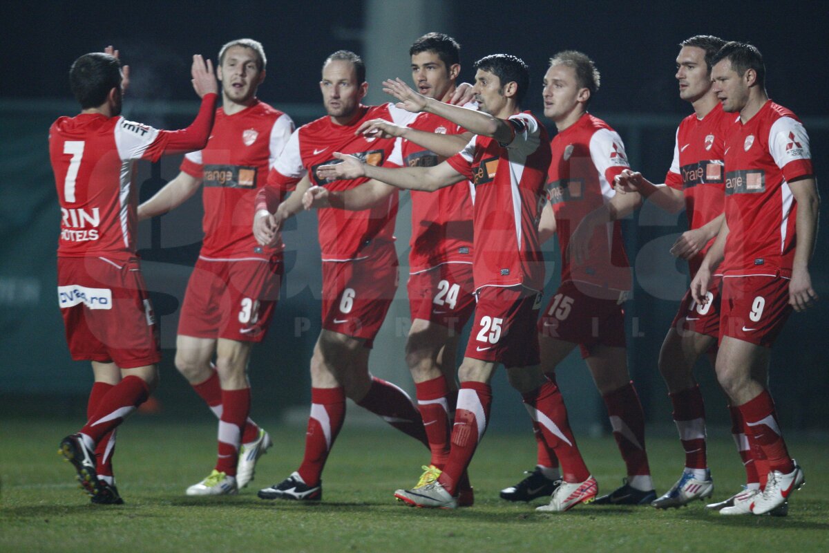 FOTO » Dinamo a cîştigat în premieră în 2012, 4-0 cu Zimbru Chişinău