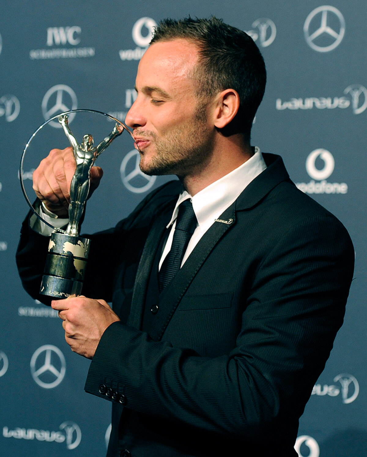 Galerie foto » Nadia şi Ilie Năstase, prezenţi la decernarea premiilor "Laureus Sport"» Djokovici şi Barça, marii cîştigători