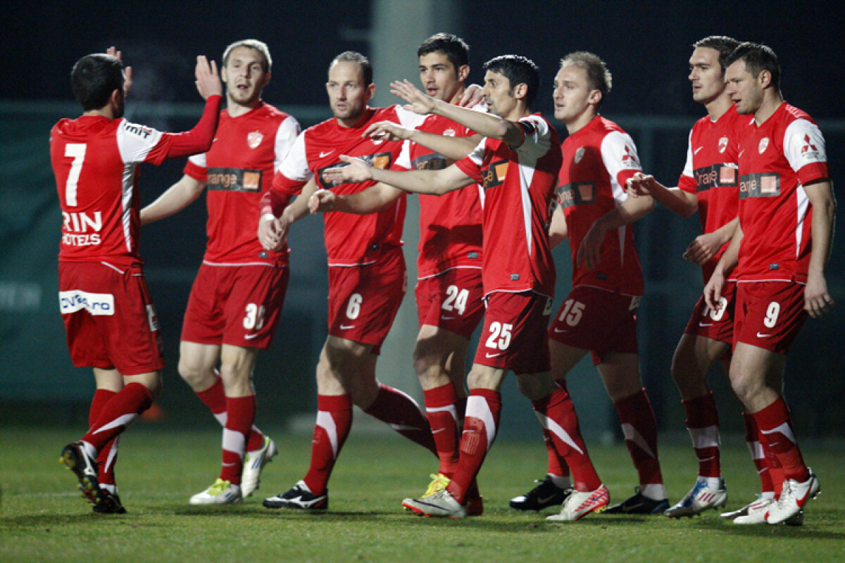 Dinamo a cîştigat Cupa Taurus, după 2-1 cu ŢSKA Sofia