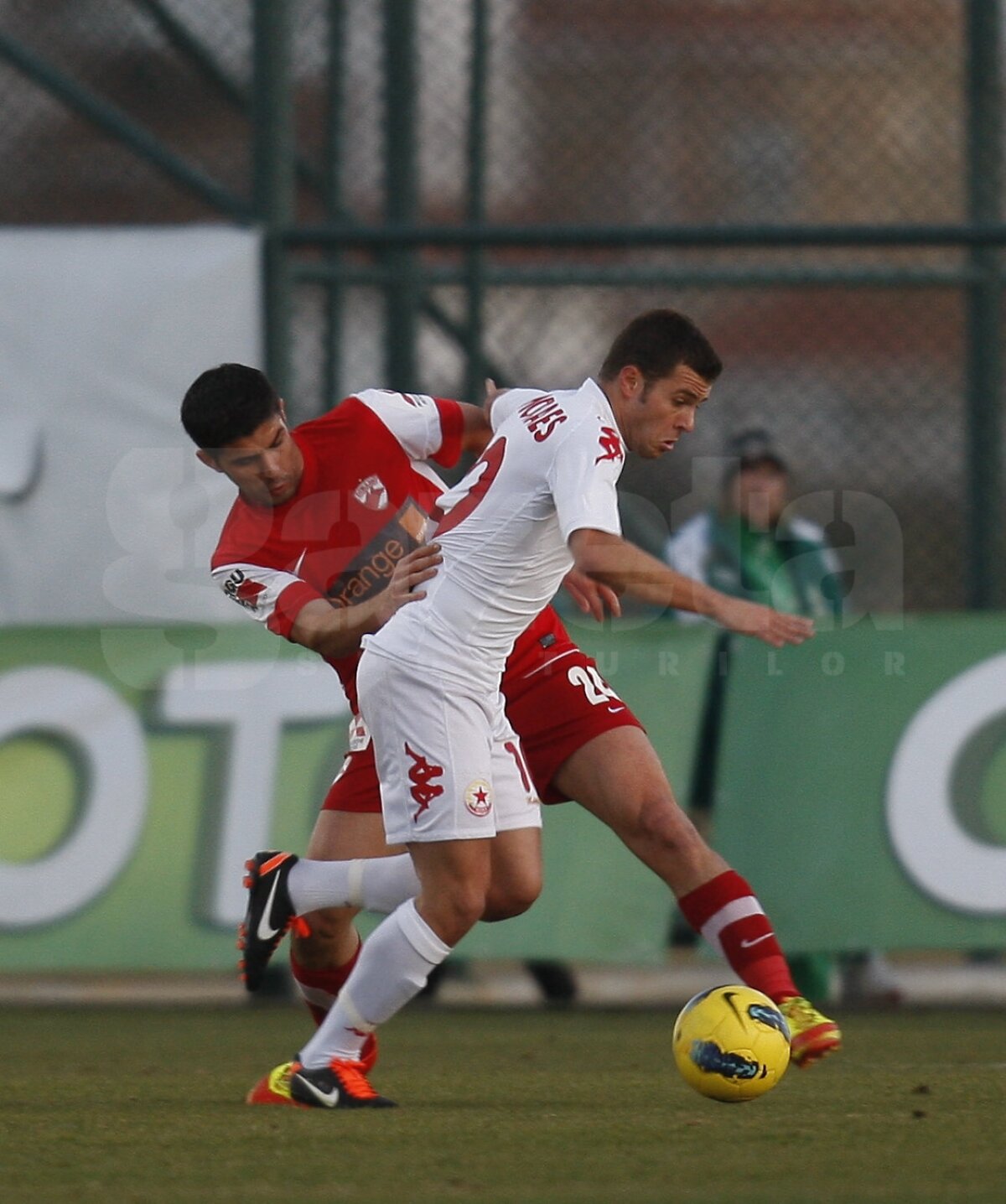 Dinamo a cîştigat Cupa Taurus, după 2-1 cu ŢSKA Sofia