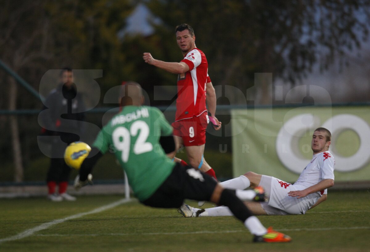 Dinamo a cîştigat Cupa Taurus, după 2-1 cu ŢSKA Sofia