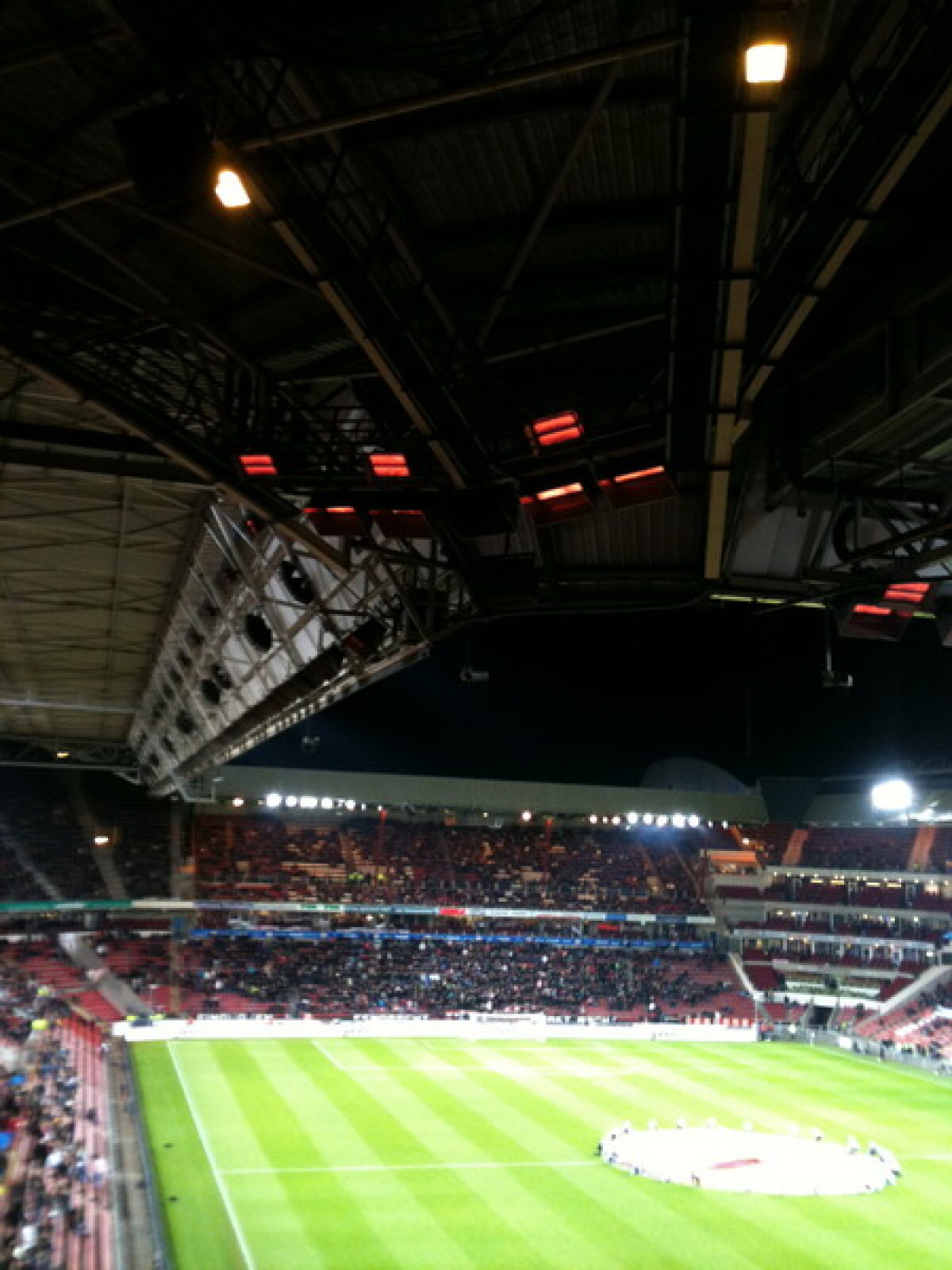 Un cititor a reacţionat la textul lui Cătălin Tolontan » "Stadionul nostru e amărît, afară sînt condiţii superioare la stadioane din '95"