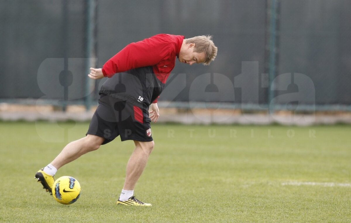 FOTO Jucătorii veniţi în probe s-au antrenat pentru prima dată alături de dinamovişti