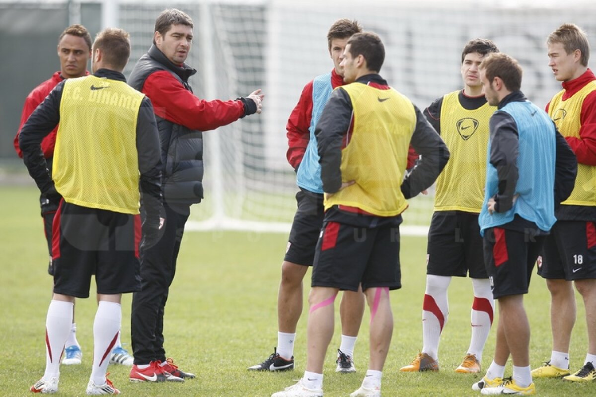 FOTO Jucătorii veniţi în probe s-au antrenat pentru prima dată alături de dinamovişti