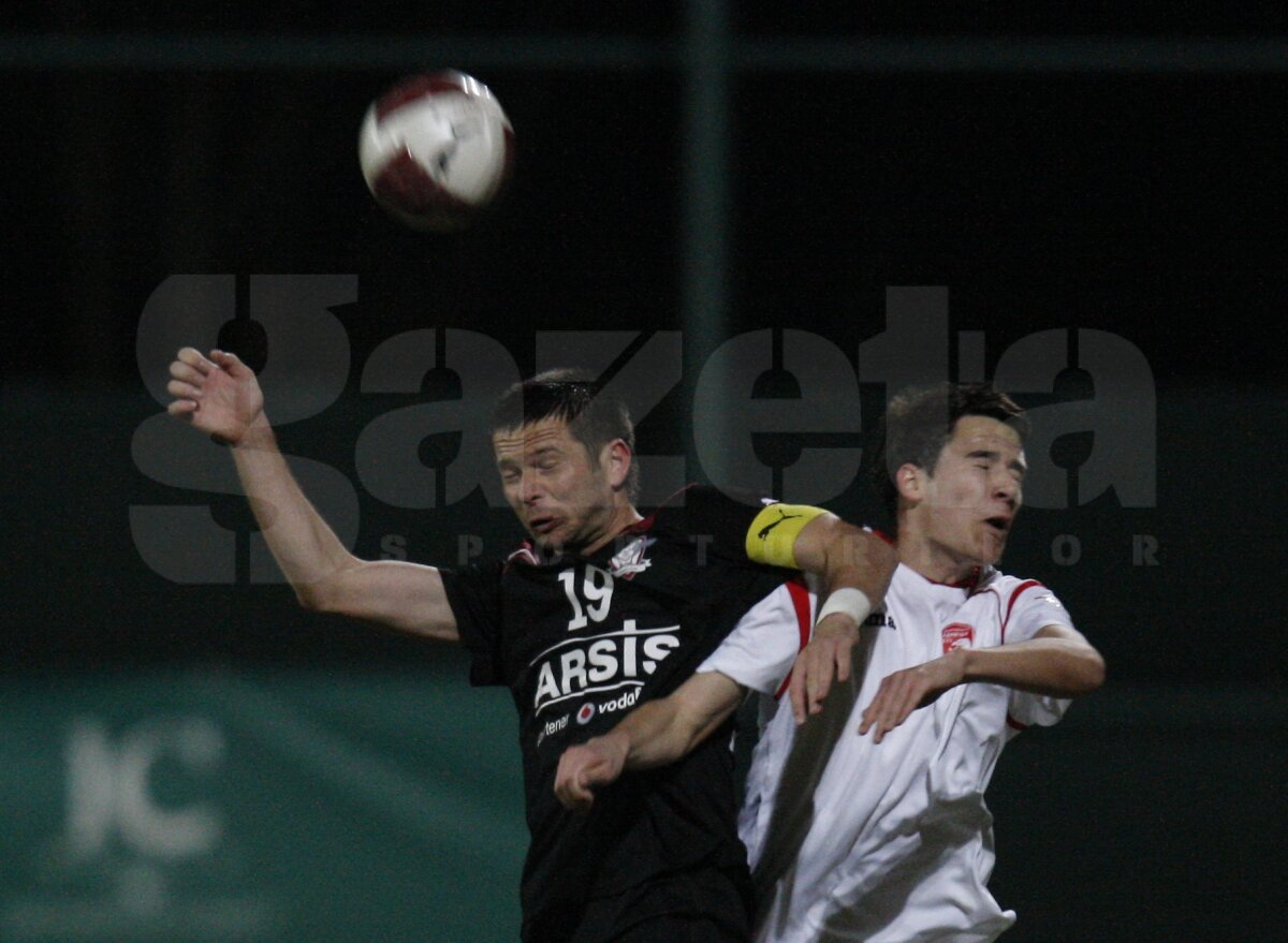 FOTO » Rapid termină la egalitate cu Radnicki, scor 1-1