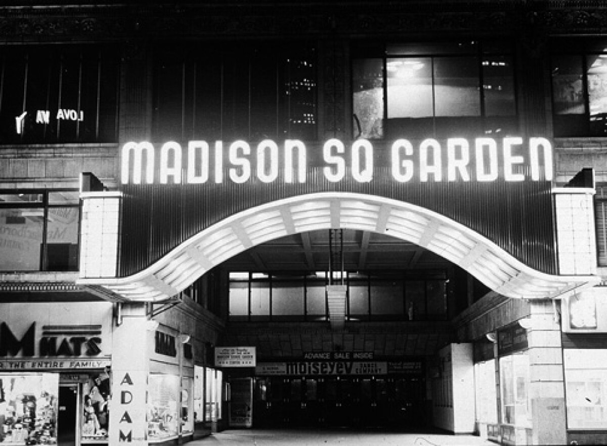 Partea a doua a poveştii românului care a uimit America » Gladiator în ring