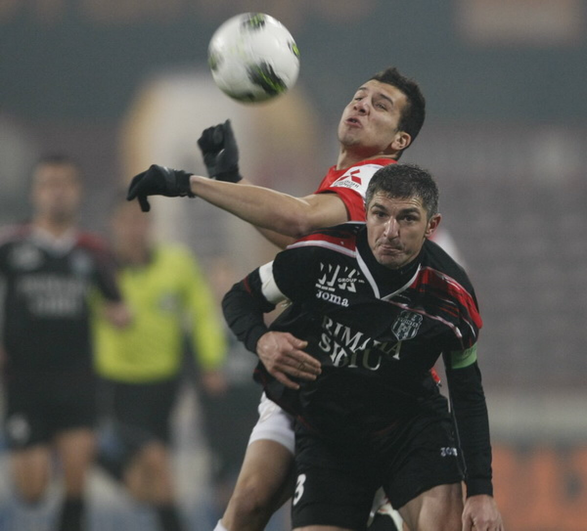 FOTO Bătrîni, da' buni » "Veteranii" greu de înlocuit ai Ligii 1