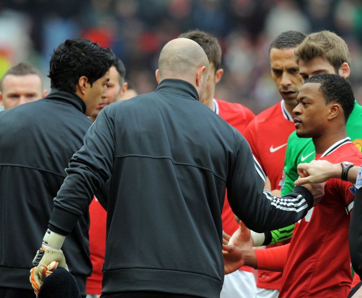 VIDEO Derby-ul Man. United - Liverpool (2-1) a fost umbrit de scandalul Evra-Suarez