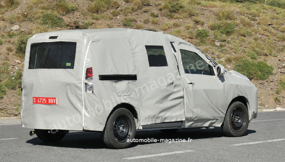 FOTO Vezi imagini cu Dokker, ultimul model la care lucrează Dacia!