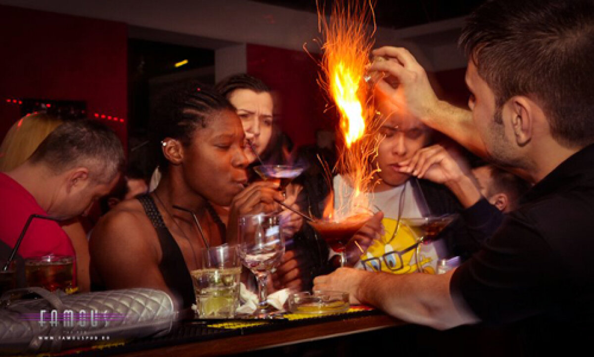 FOTO Scandal în baschetul feminin » Două baschetbaliste de la CS Tîrgovişte sînt acuzate că au bătut o tînără într-un club