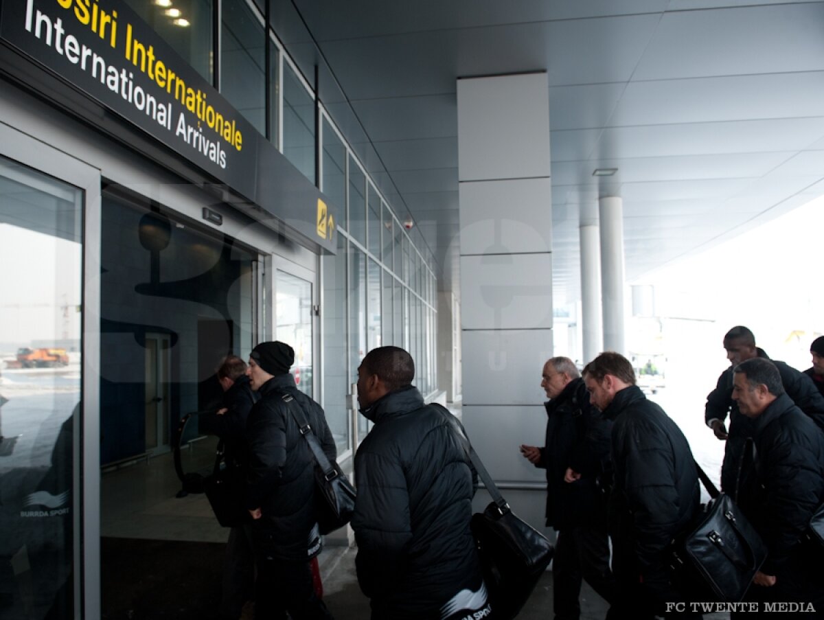 FOTO Twente a studiat-o pe Steaua şi în avion