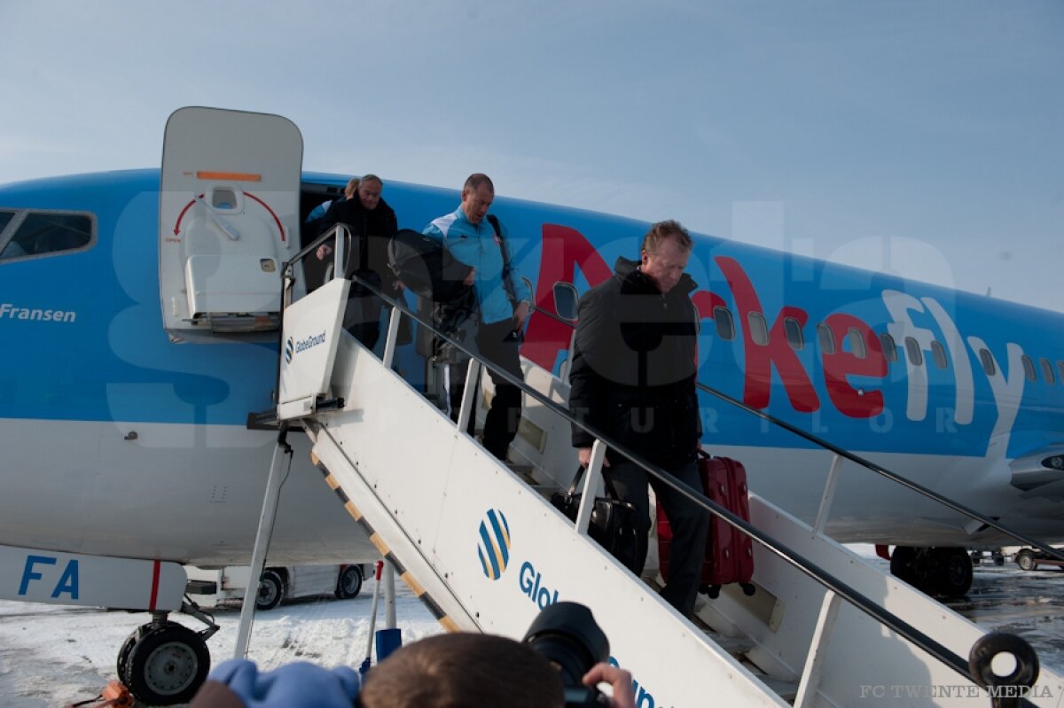 FOTO Twente a studiat-o pe Steaua şi în avion