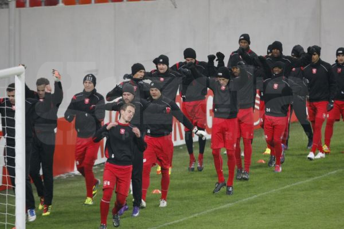 FOTO Optimism la antrenamentul lui Twente de pe Naţional Arena