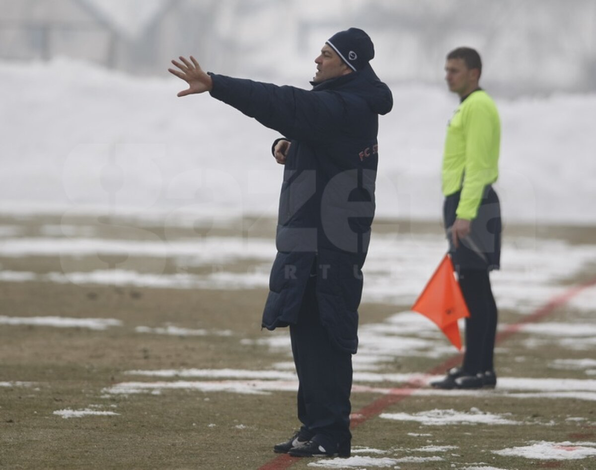 VIDEO Scor de calificare ;) » Steaua a învins pe Juventus Bucureşti, 2-0
