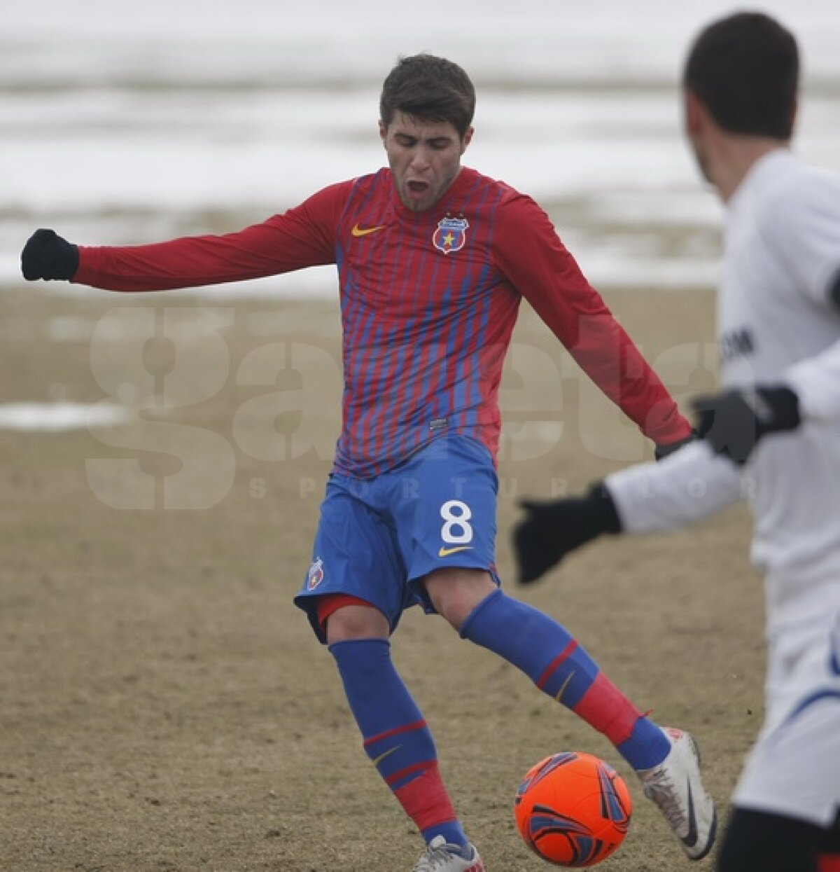 VIDEO Scor de calificare ;) » Steaua a învins pe Juventus Bucureşti, 2-0