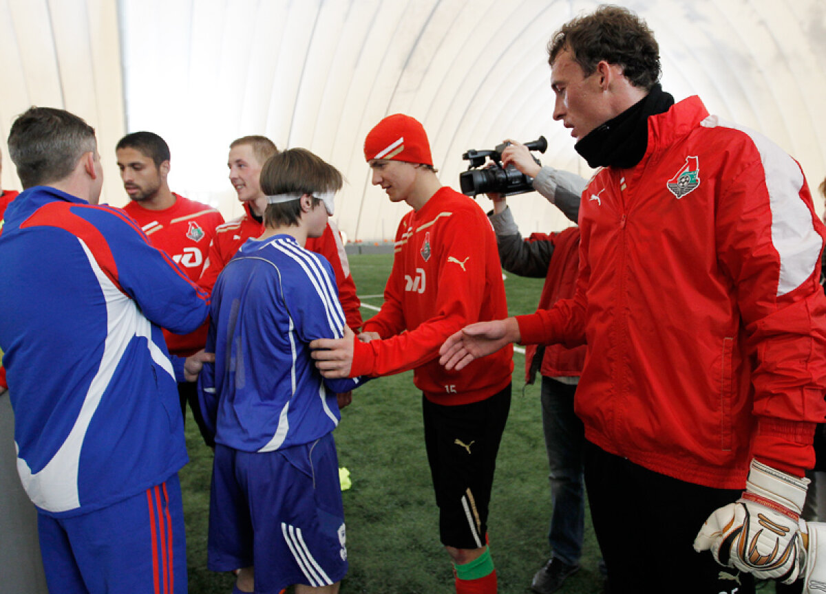 FOTO & VIDEO Antrenament special pentru Europa! Lokomotiv a jucat împotriva unor nevăzători