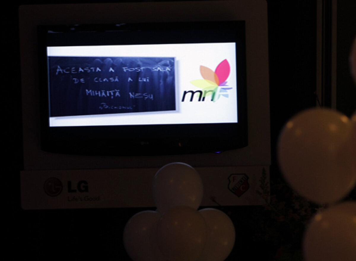 GALERIE FOTO Seara prinţilor pentru lumea invalizilor » Mihai Neşu a fost gazdă la gala fundaţiei sale