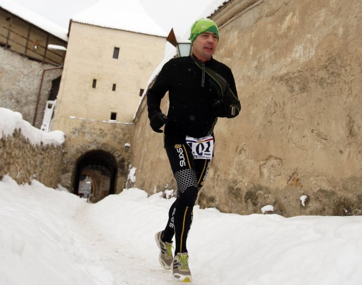 O poveste despre curaj, voinţă şi suferinţe extreme la primul Maraton al Zăpezii desfăşurat în România, la Rîşnov