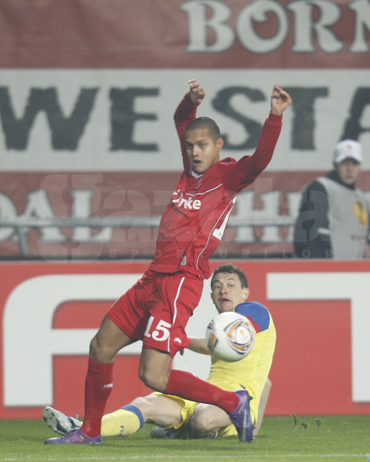 VIDEO şi FOTO Twente - Steaua 1-0 (Chadli '28) » Out din Europa!