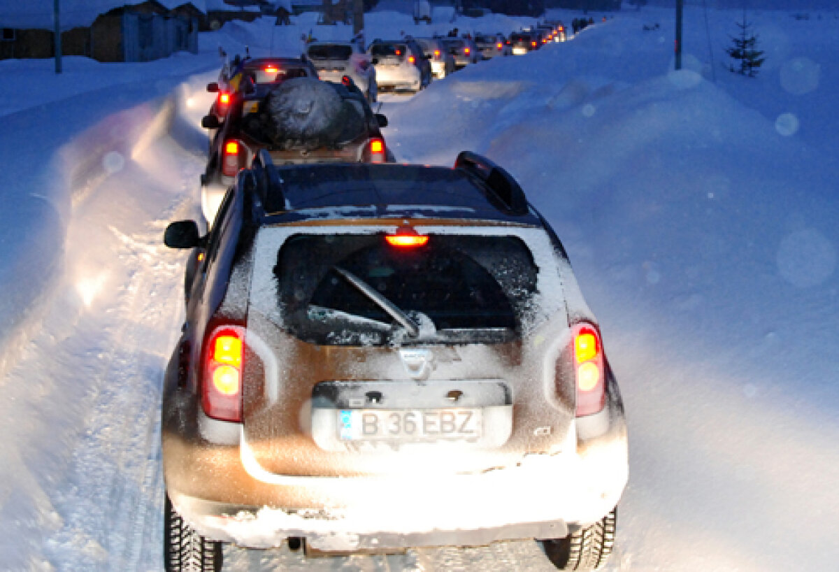 S-au strîns Prăfoşii » Prima reuniune de iarnă a posesorilor de SUV-uri româneşti a avut loc în Bucegi