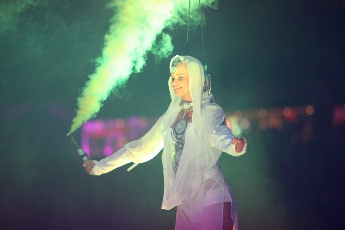 Fete frumoase, cea mai bună muzică şi o atmosferă incredibilă! Toate în Bucureşti, la Sensation White