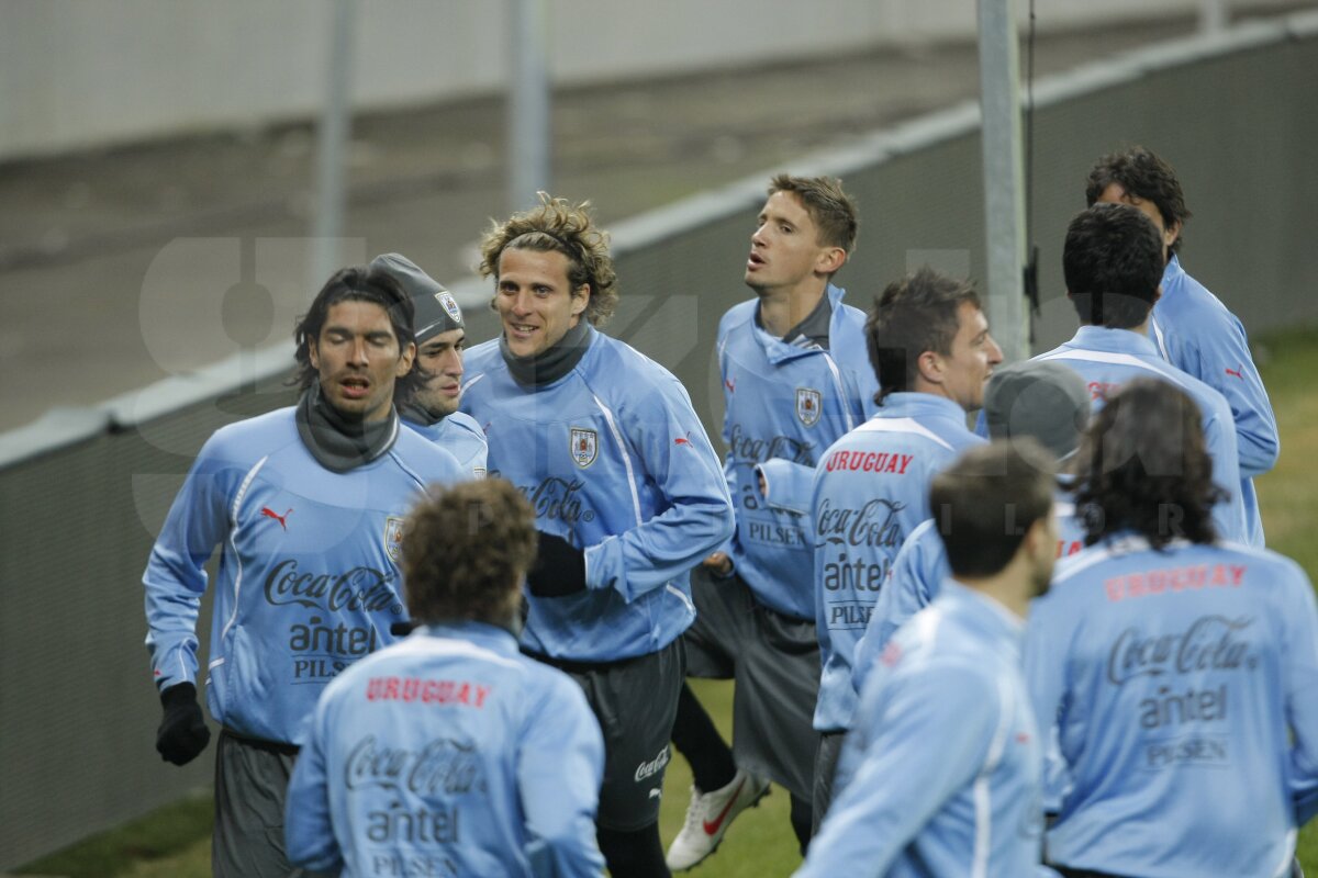 FOTO » Uruguayenii au fost impresionaţi de Naţional Arena