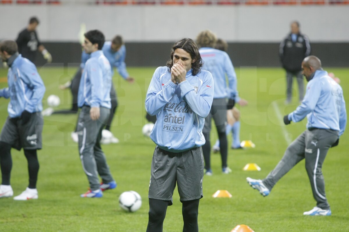 FOTO » Uruguayenii au fost impresionaţi de Naţional Arena