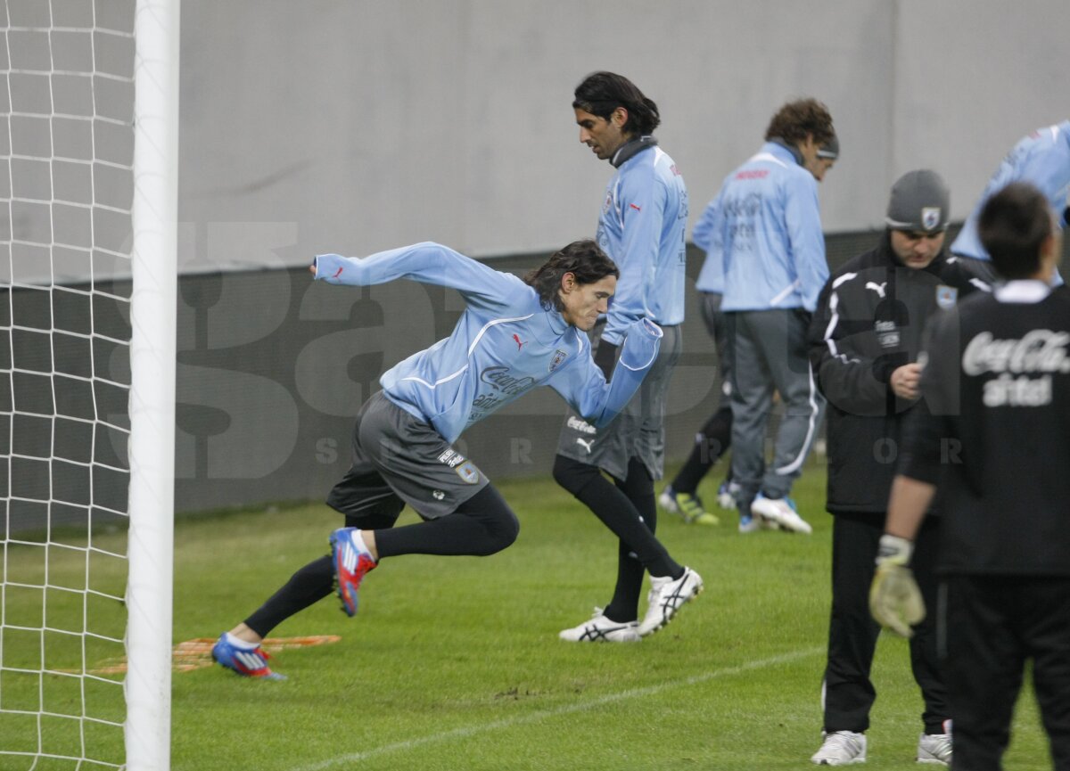 FOTO » Uruguayenii au fost impresionaţi de Naţional Arena