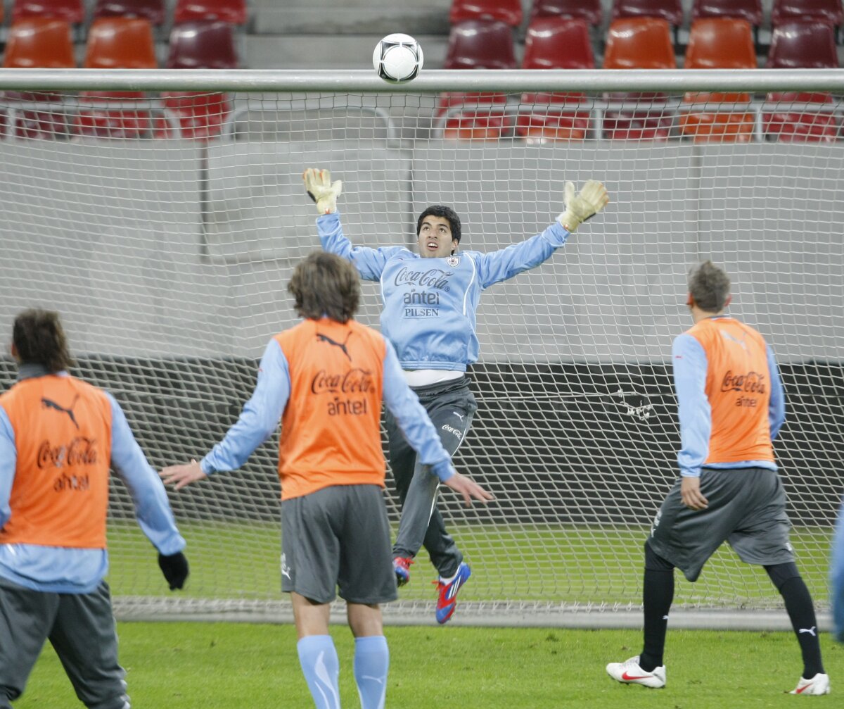 FOTO » Uruguayenii au fost impresionaţi de Naţional Arena