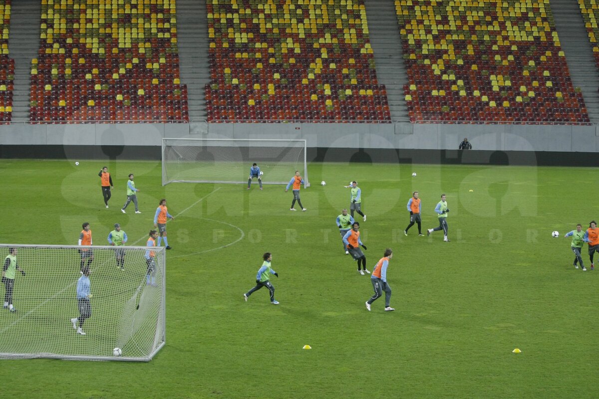 FOTO » Uruguayenii au fost impresionaţi de Naţional Arena