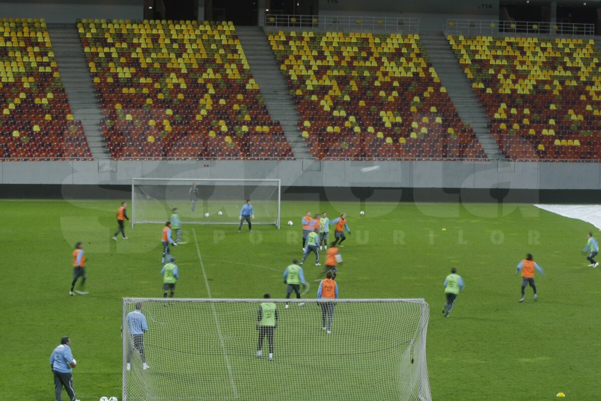 FOTO » Uruguayenii au fost impresionaţi de Naţional Arena