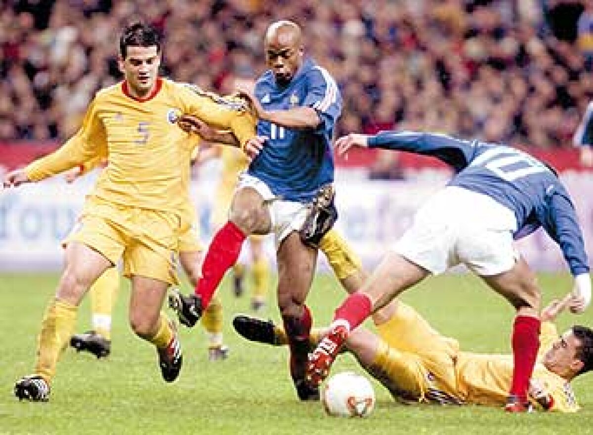 Cine marchează primul în noul echipament? Mutu, Marica, D. Niculae şi M. Niculae au făcut-o în ultimii 10 ani