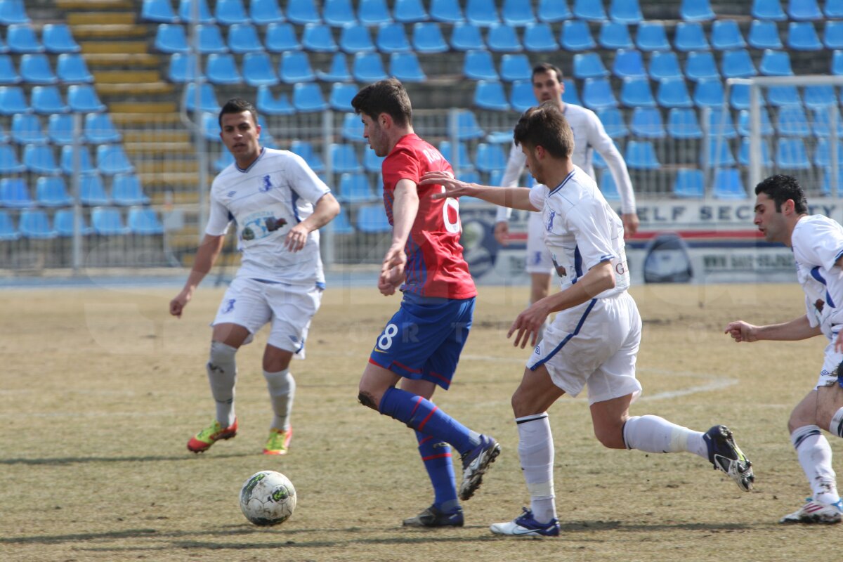 GALERIE FOTO Steaua cîştigă ultimul test înaintea reluării campionatului, 2-1 cu Farul