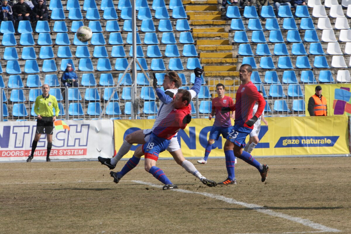 GALERIE FOTO Steaua cîştigă ultimul test înaintea reluării campionatului, 2-1 cu Farul